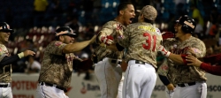 Willson Contreras dejó en el terreno a la tribu