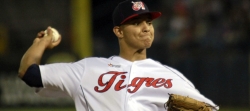 Álvaro Seijas: El primer  lanzador criollo de 16 años en debutar con Tigres