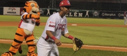 Alfonso Guillén hace su debut en la LVBP