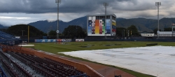 La lluvia retrasó la voz de play ball