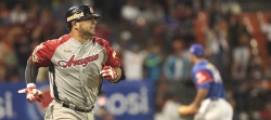 Tigres vence a los Tiburones en entradas adicionales