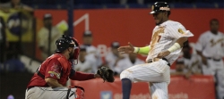 Tigres pierde el invicto en extra innings